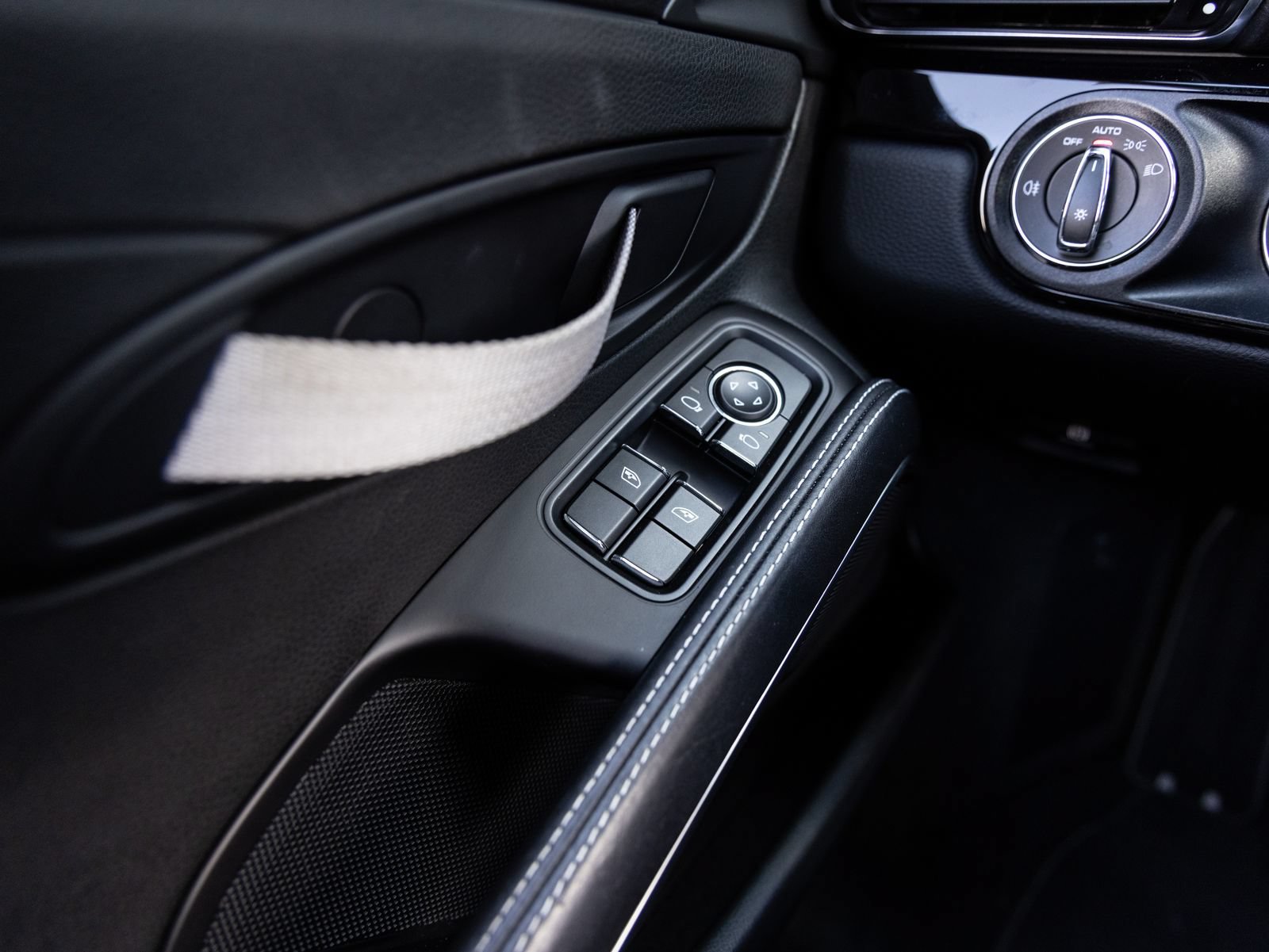 Certified 2018 Porsche 911 Carrera T RWD image 21