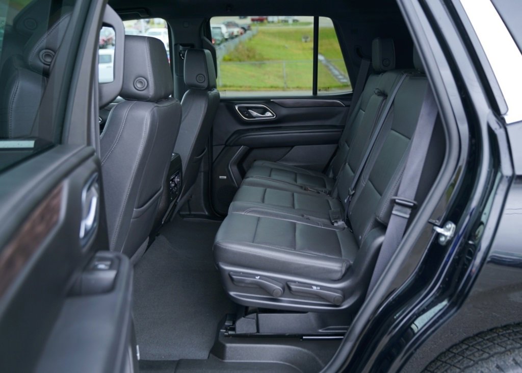 Used 2023 Chevrolet Tahoe LT w/ Luxury Package image 30
