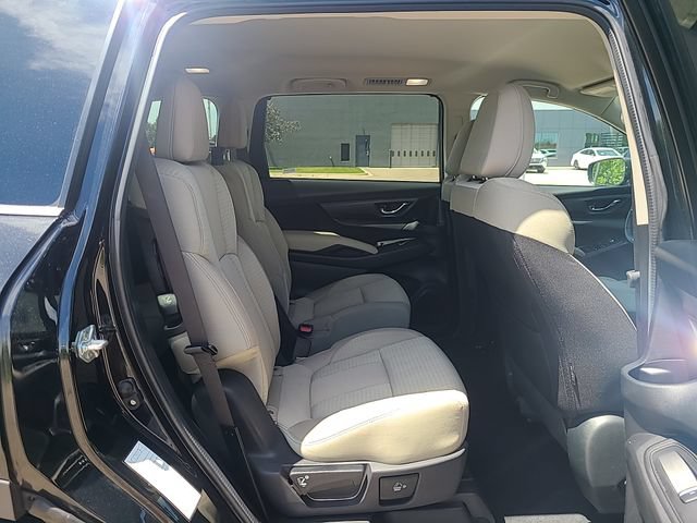 Used 2025 Subaru Ascent Premium AWD/4WD image 25