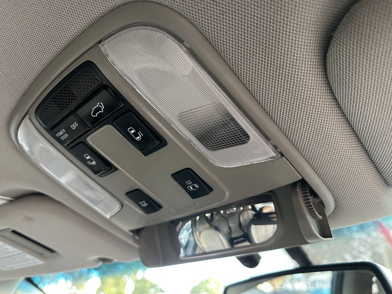 Used 2016 Kia Sedona EX image 30