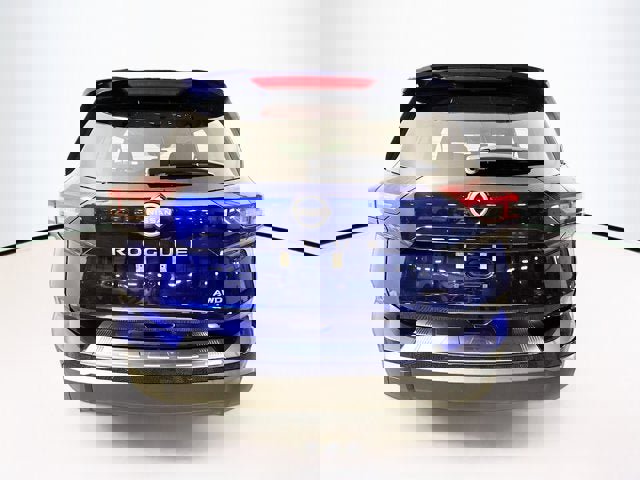 Certified 2025 Nissan Rogue SV image 6