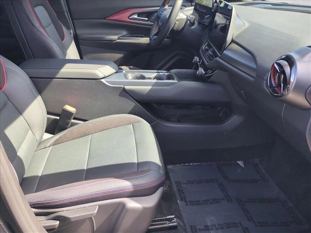 Used 2025 Chevrolet Equinox EV RS image 21