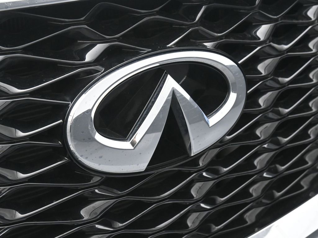 Used 2024 INFINITI QX60 Pure image 19