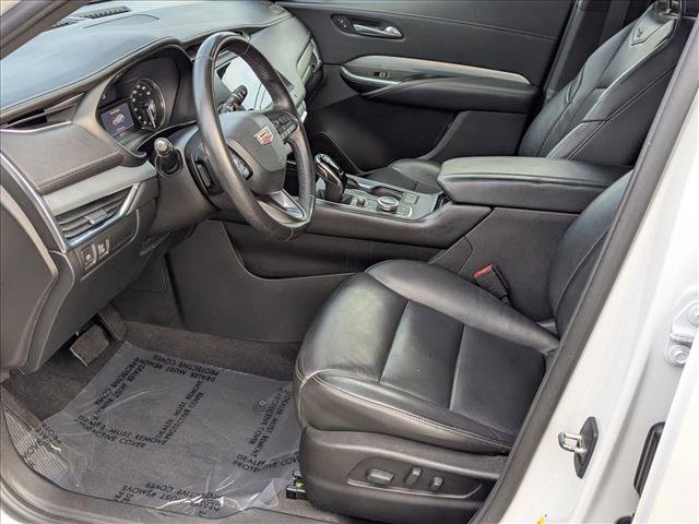 Used 2021 Cadillac XT4 Premium Luxury w/ Driver Awareness Package image 15