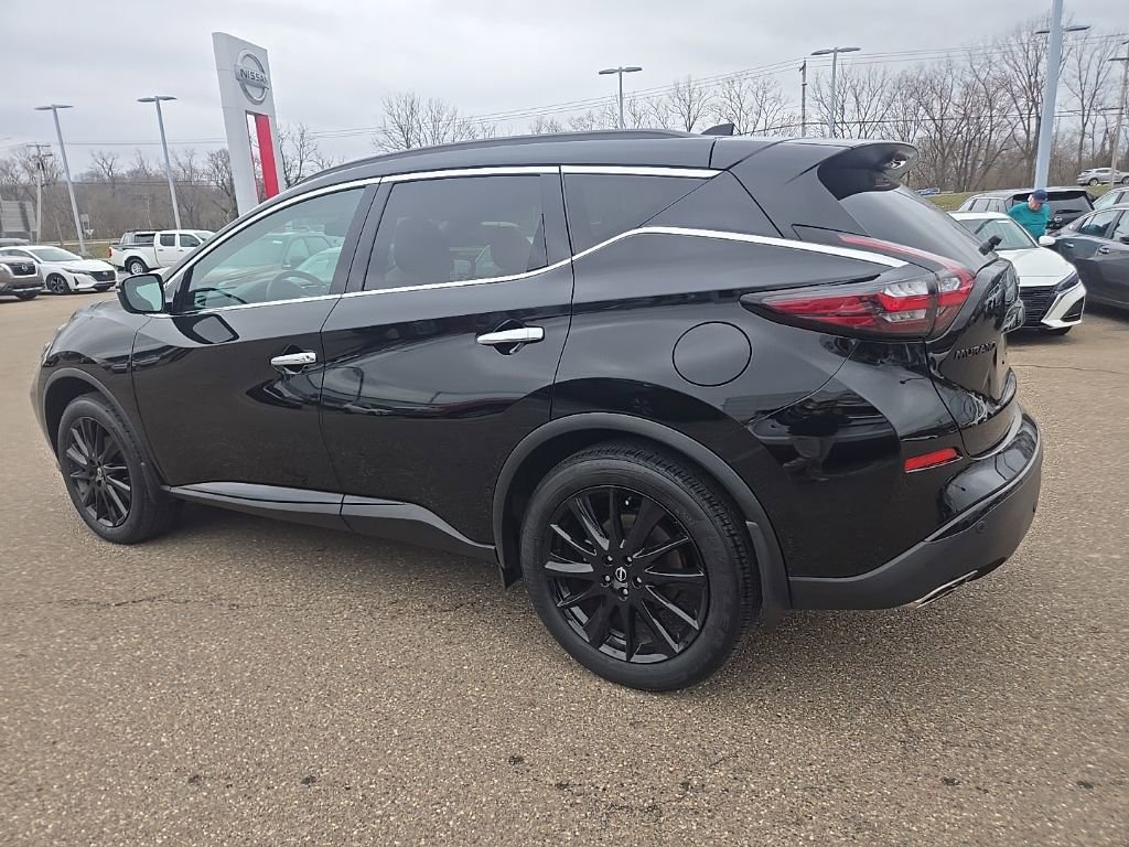 Used 2024 Nissan Murano SV w/ SV Midnight Edition Package image 5