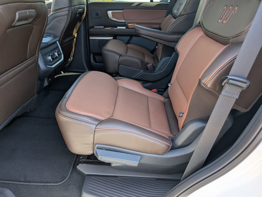 New 2026 Ford Expedition King Ranch AWD/4WD image 8