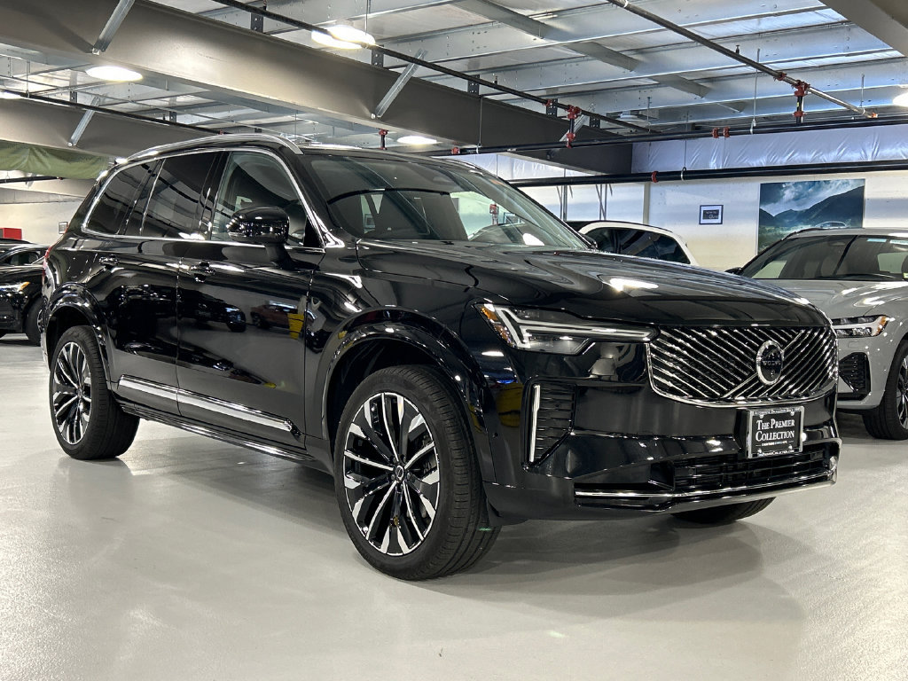 Used 2026 Volvo XC90 B6 Plus w/ Protection Package Premier