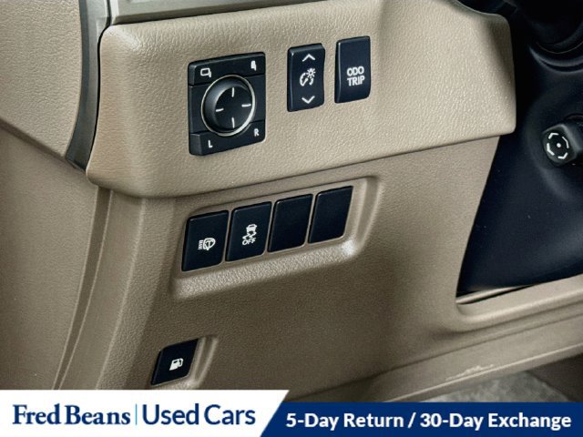 Used 2019 Lexus GX 460 Premium AWD/4WD image 18