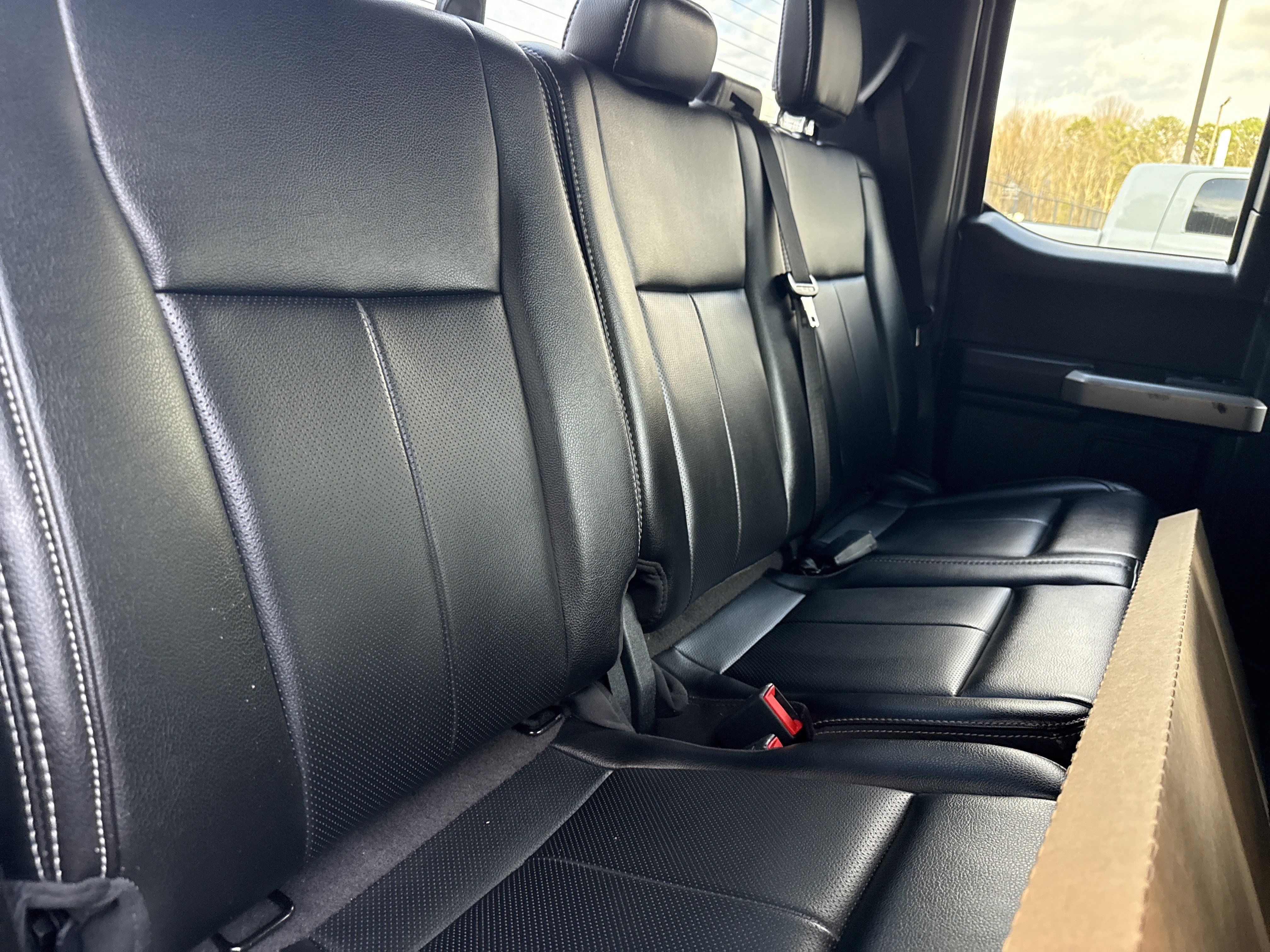 Used 2020 Ford F250 Lariat w/ Chrome Package AWD/4WD image 15