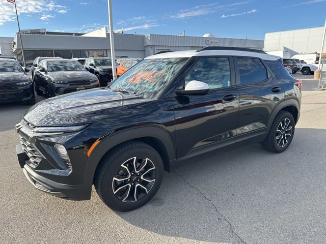 Used 2024 Chevrolet TrailBlazer ACTIV w/ Convenience Package