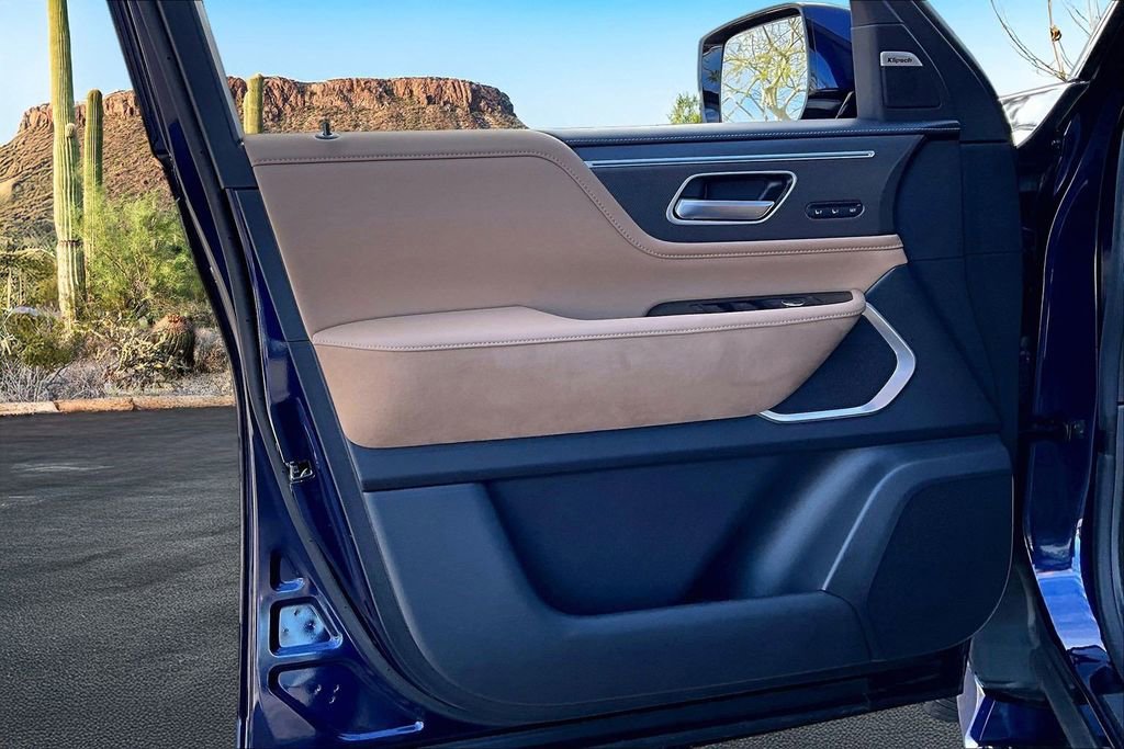 Used 2025 INFINITI QX80 Luxe image 22