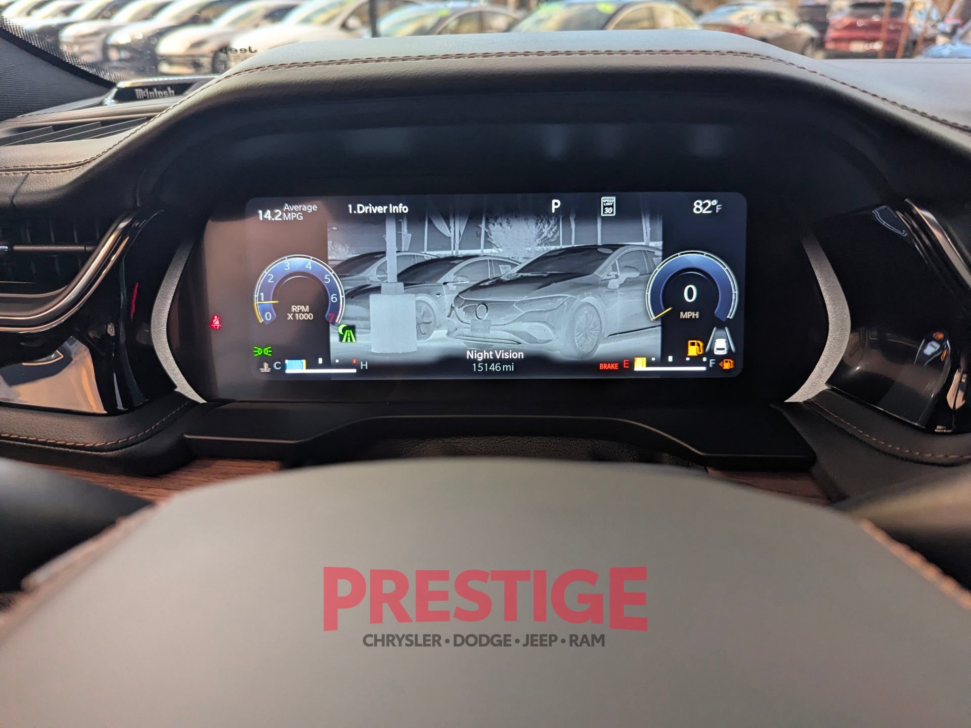 Used 2024 Jeep Grand Cherokee Summit w/ Adv Protech Group IV AWD/4WD image 15