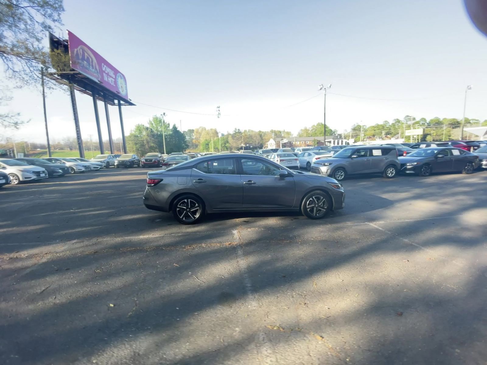 Used 2025 Nissan Sentra SV image 16