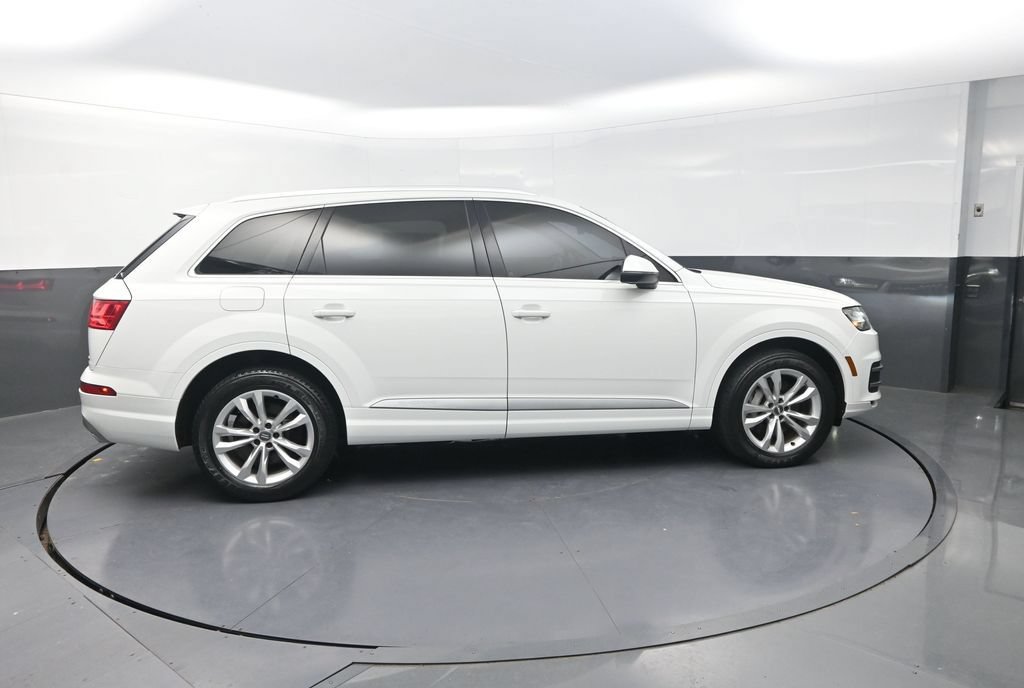 Used 2019 Audi Q7 3.0T Premium Plus AWD/4WD image 12