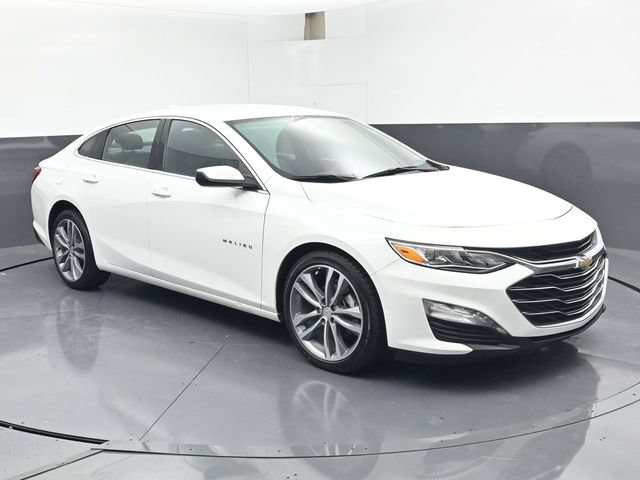 Used 2024 Chevrolet Malibu LT FWD image 2