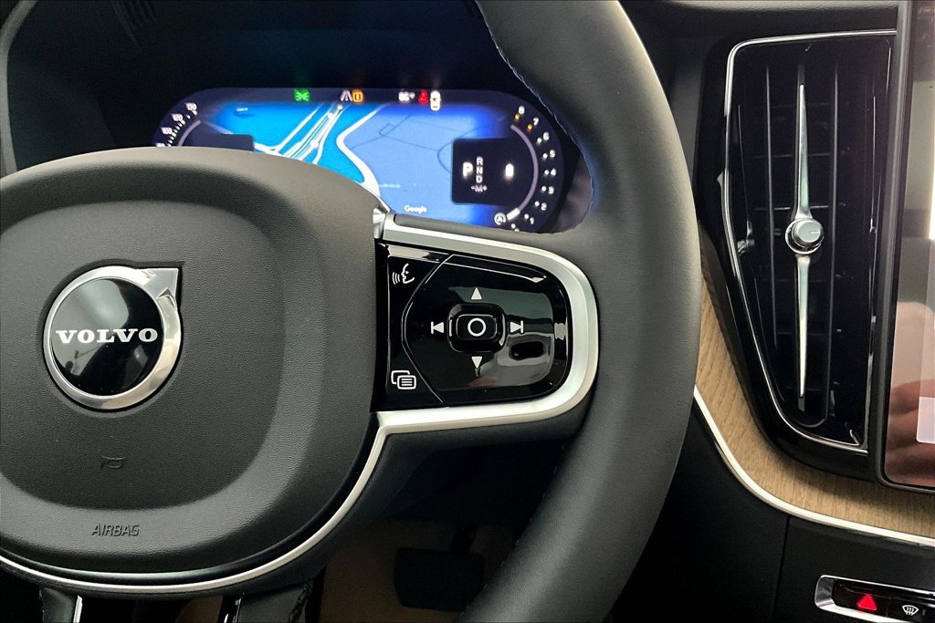 New 2026 Volvo XC60 B5 Plus w/ Protection Package Premier AWD/4WD image 13