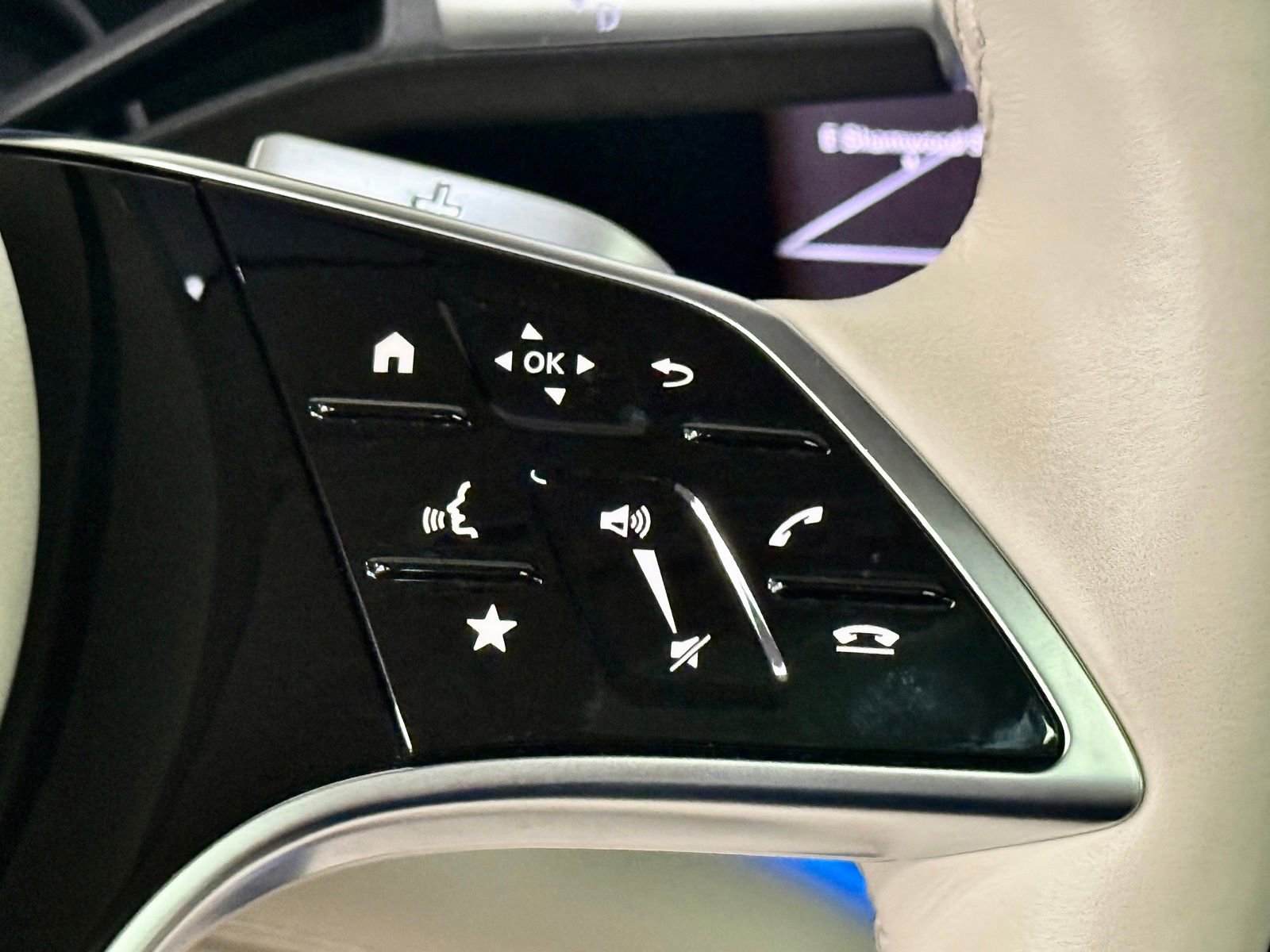 Used 2023 Mercedes-Benz EQS 580 4MATIC Sedan image 29