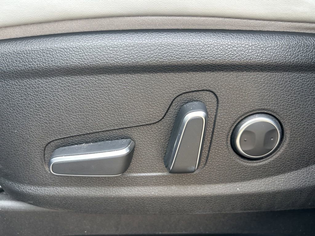 Used 2024 Hyundai Palisade SEL image 13