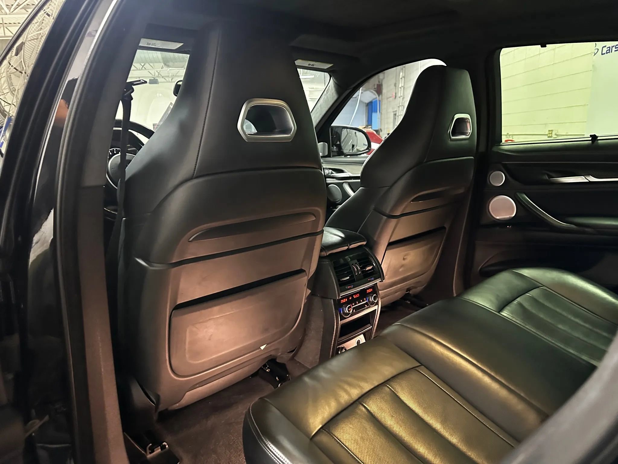 Used 2015 BMW X6 M Sport Utility 4D image 15