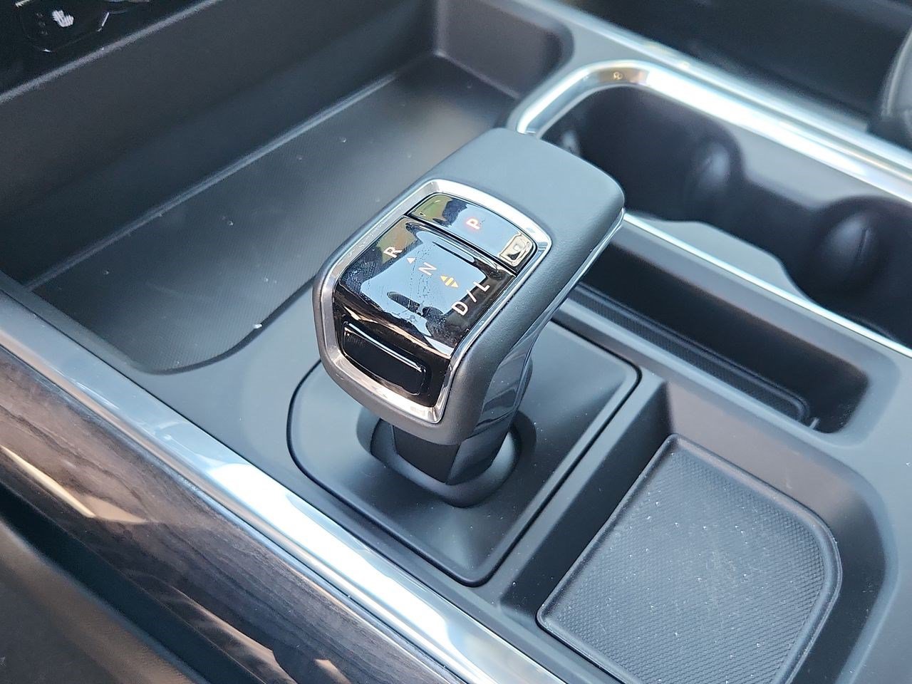 New 2026 Chevrolet Silverado 1500 LTZ w/ Technology Package AWD/4WD image 14