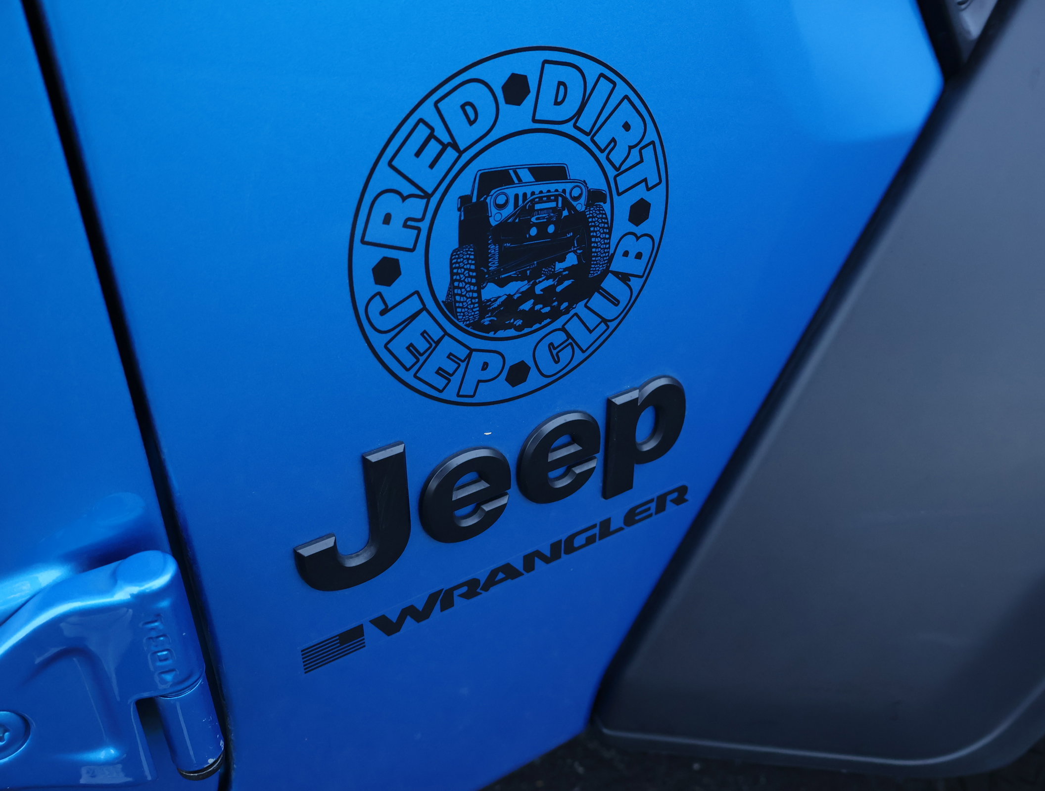 Used 2025 Jeep Wrangler Sport AWD/4WD image 6