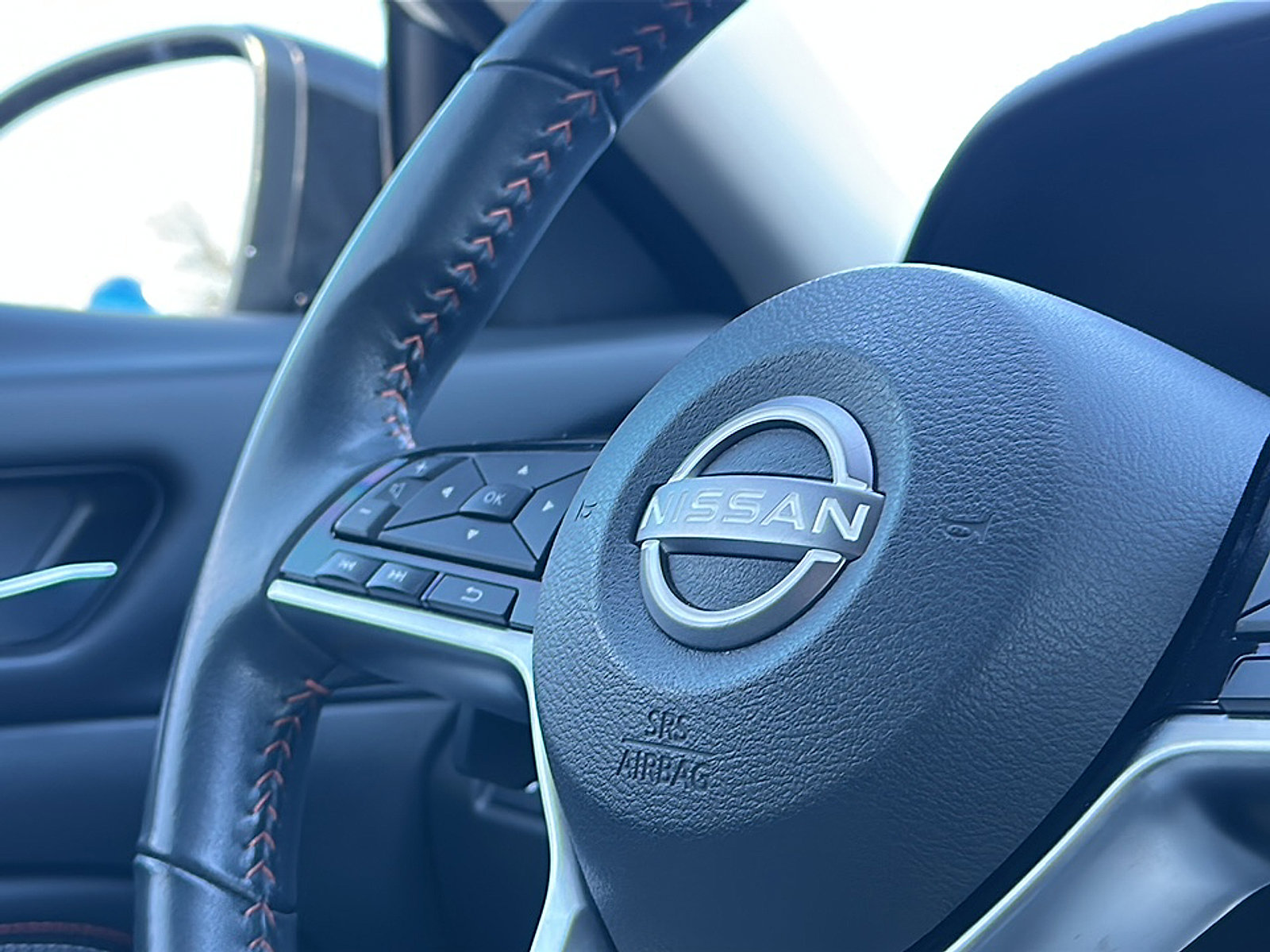 Used 2023 Nissan Altima 2.5 SR w/ SR Premium Package image 29