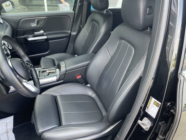 Used 2025 Mercedes-Benz GLA 250 image 17