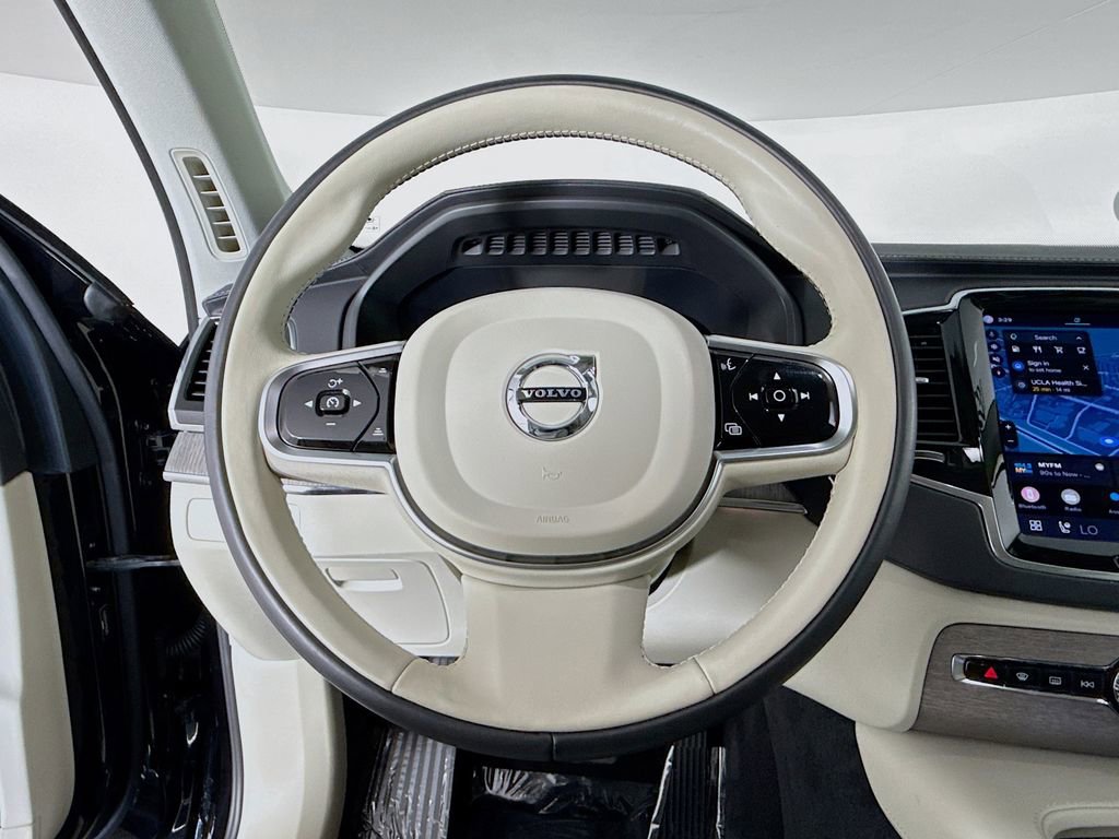 Certified 2023 Volvo XC90 B6 Ultimate w/ Protection Package Premier image 11