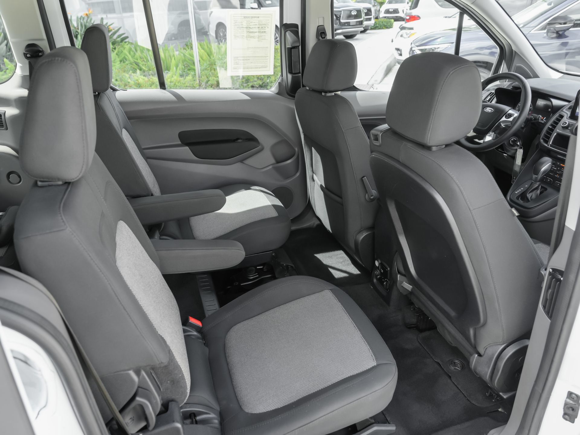 Used 2023 Ford Transit Connect XL FWD image 36