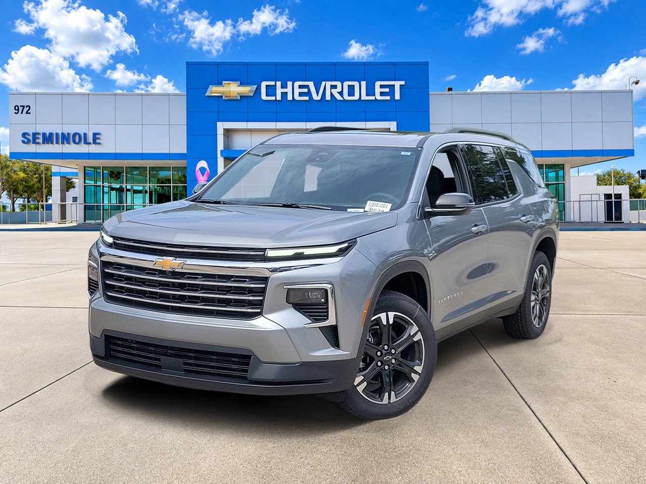 New 2027 Chevrolet Traverse LT w/ Sun and Wheel Package FWD image 1