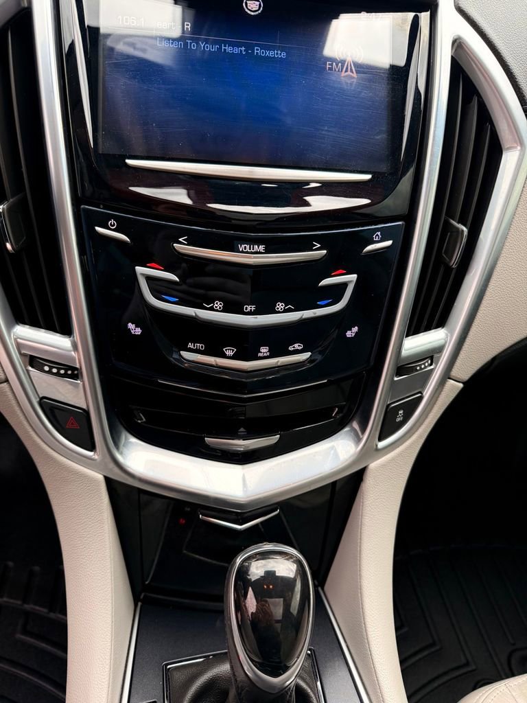 Used 2014 Cadillac SRX Performance w/ Driver Awareness Package image 15