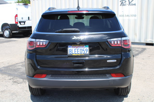 Used 2019 Jeep Compass Latitude w/ Popular Equipment Group FWD image 5