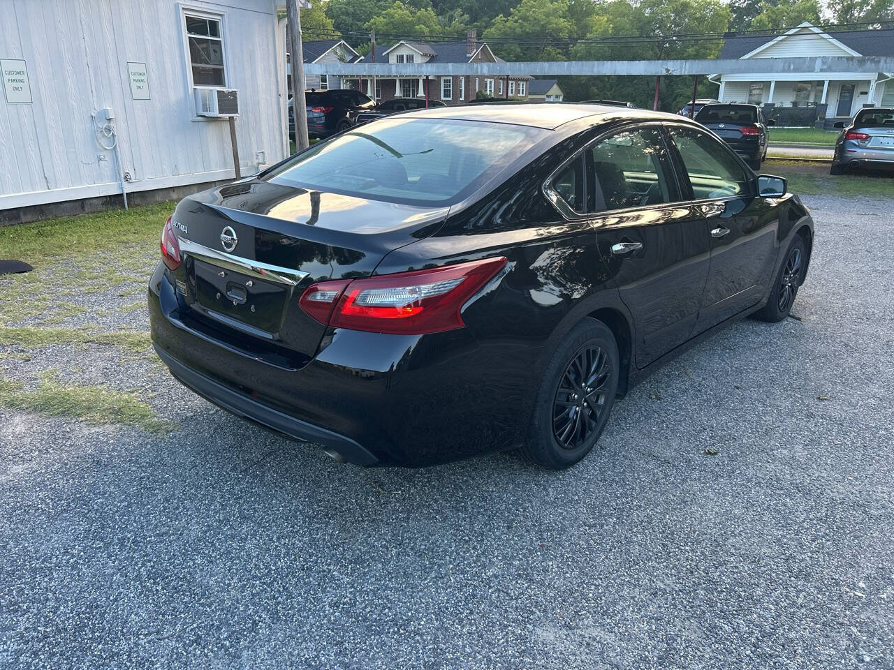 Used 2018 Nissan Altima 2.5 S FWD image 6