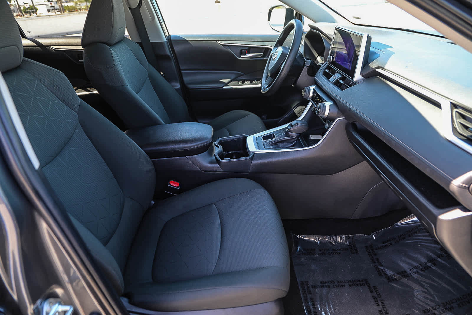 Certified 2024 Toyota RAV4 XLE AWD/4WD image 17