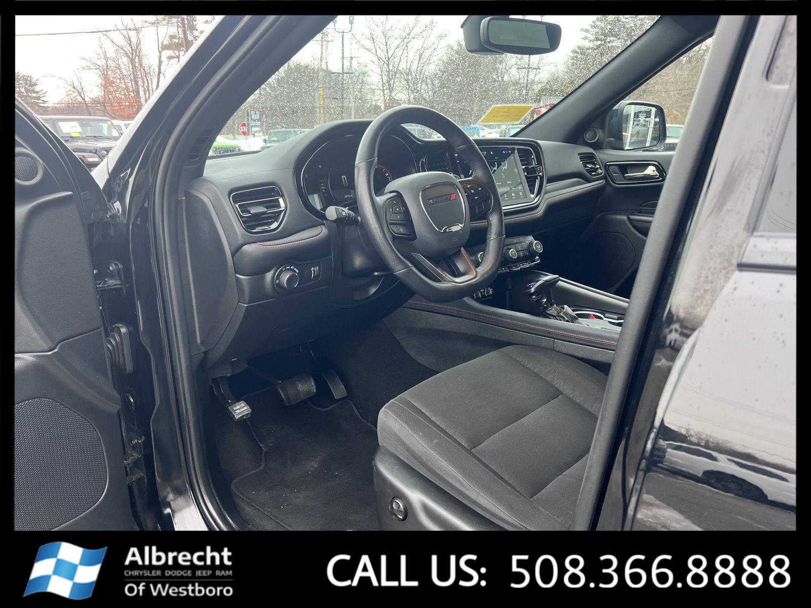 Used 2025 Dodge Durango GT image 9