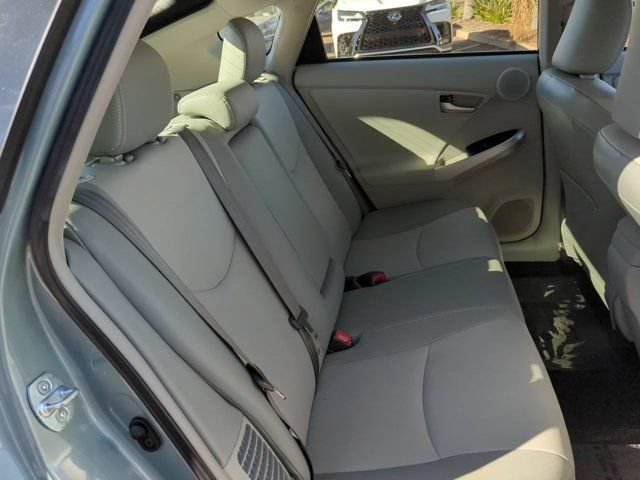 Used 2015 Toyota Prius Four FWD image 30