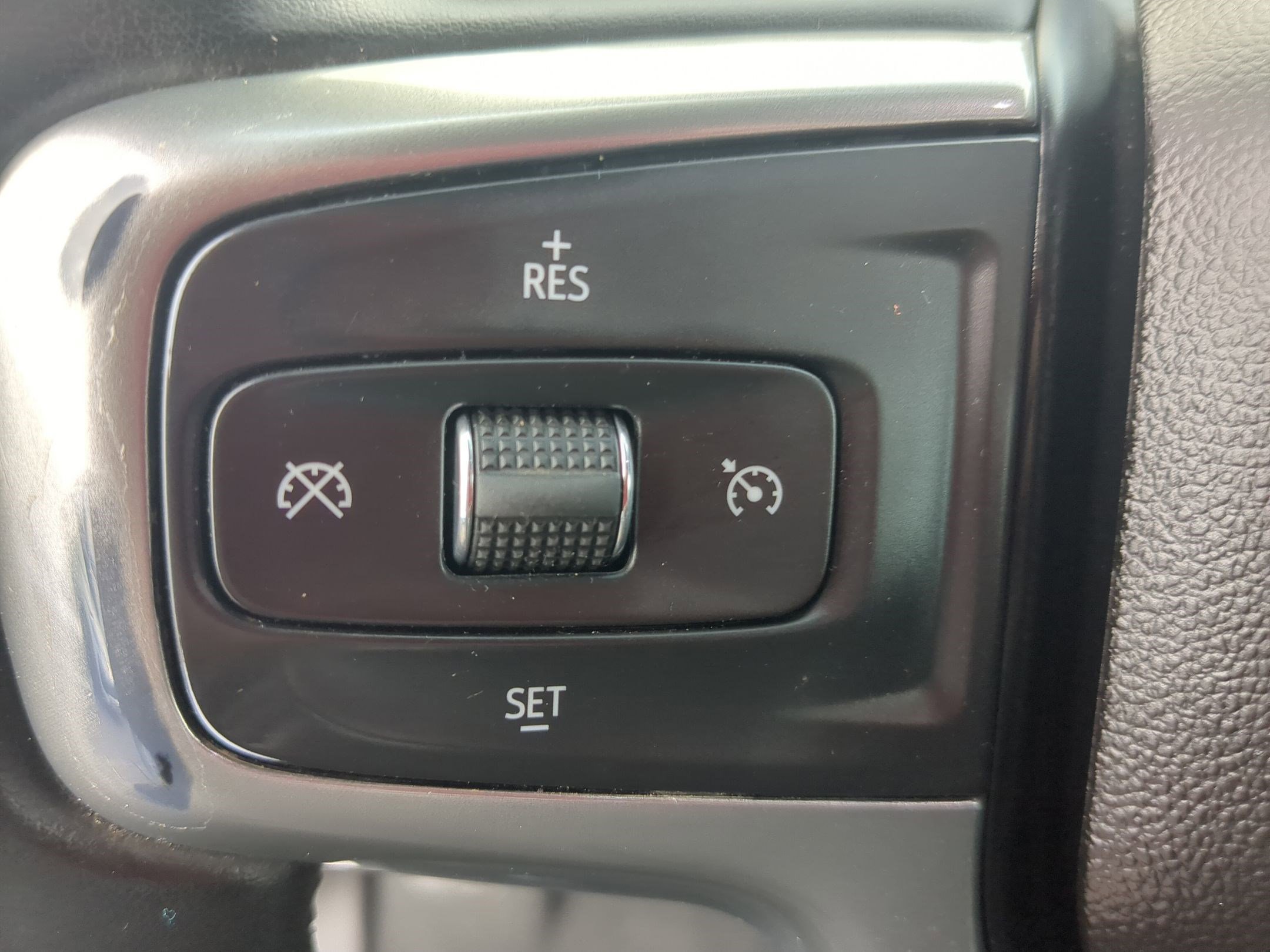 Used 2023 Chevrolet Silverado 2500 LT image 20