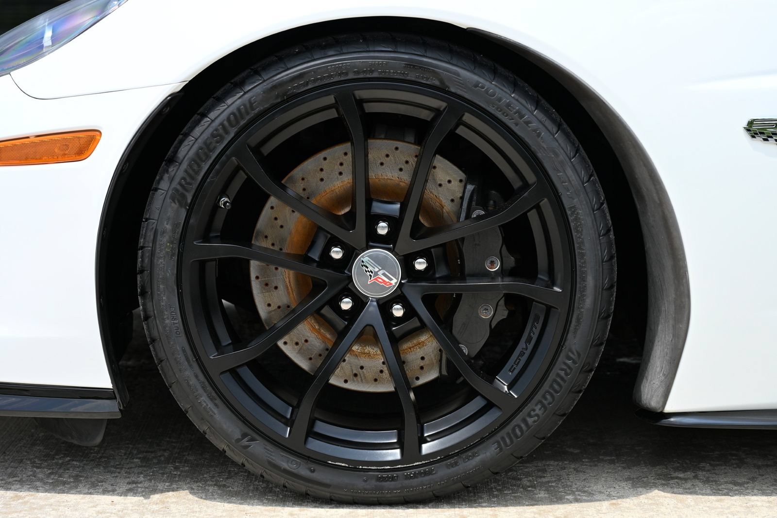 Used 2013 Chevrolet Corvette 427 w/ 1SC Preferred Equipment Group RWD image 10