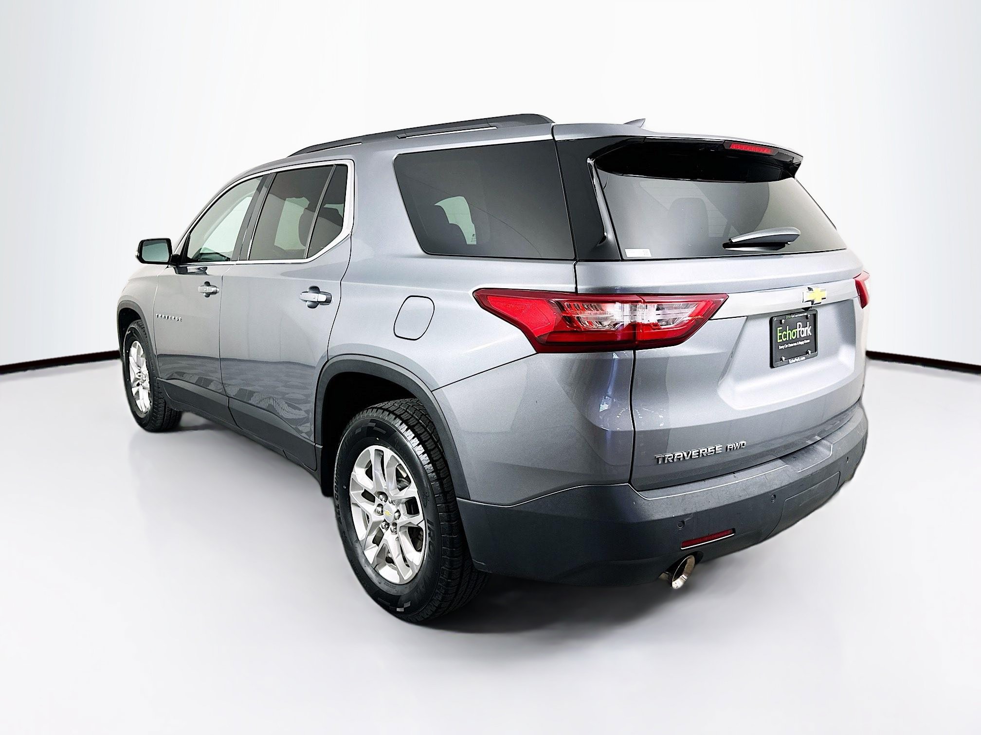 Used 2019 Chevrolet Traverse LT w/ LPO, Floor Liner Package AWD/4WD image 5