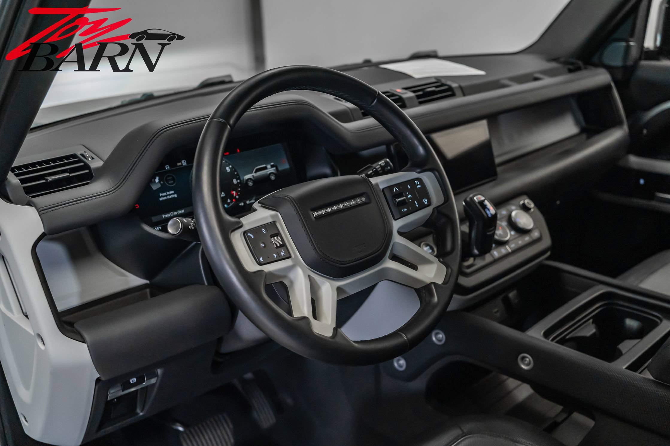 Used 2023 Land Rover Defender 110 X-Dynamic SE image 26