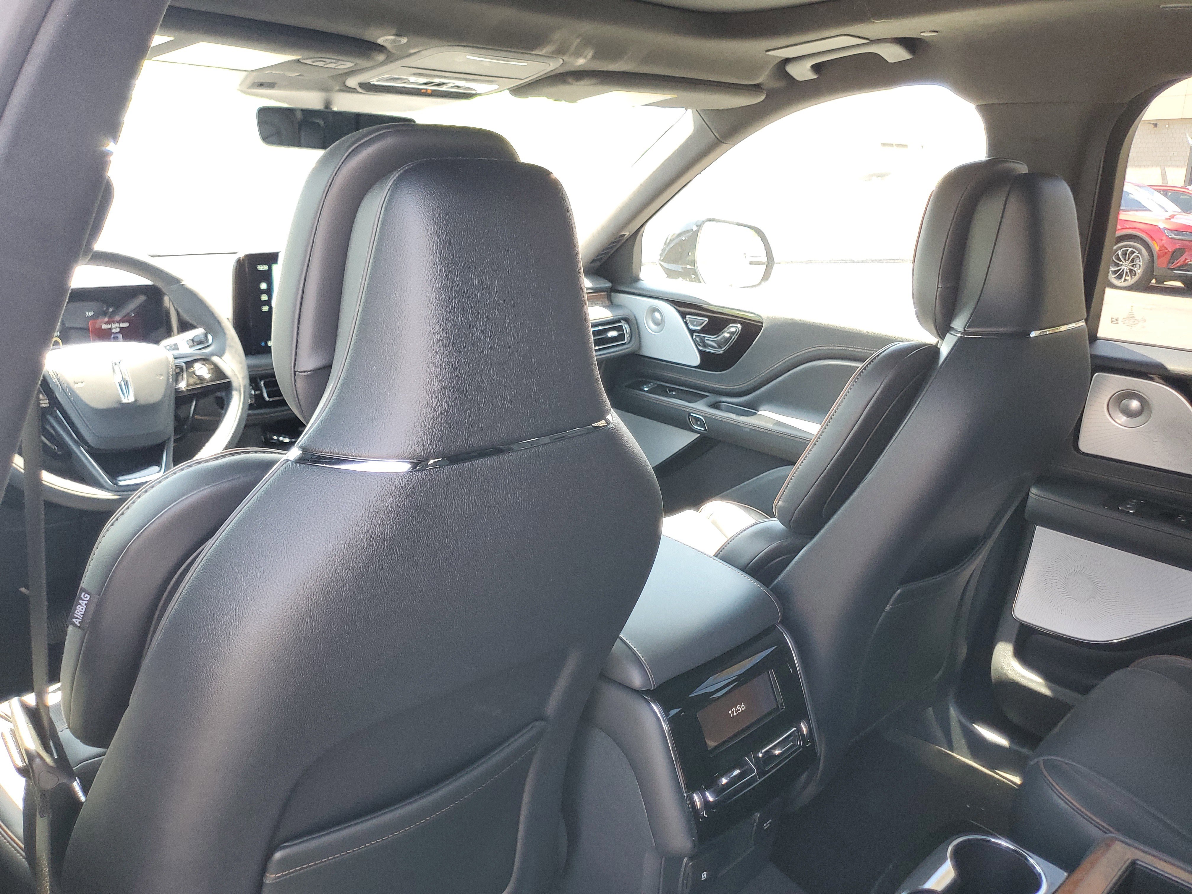 New 2026 Lincoln Aviator Black Label w/ Dynamic Handling Package AWD/4WD image 24