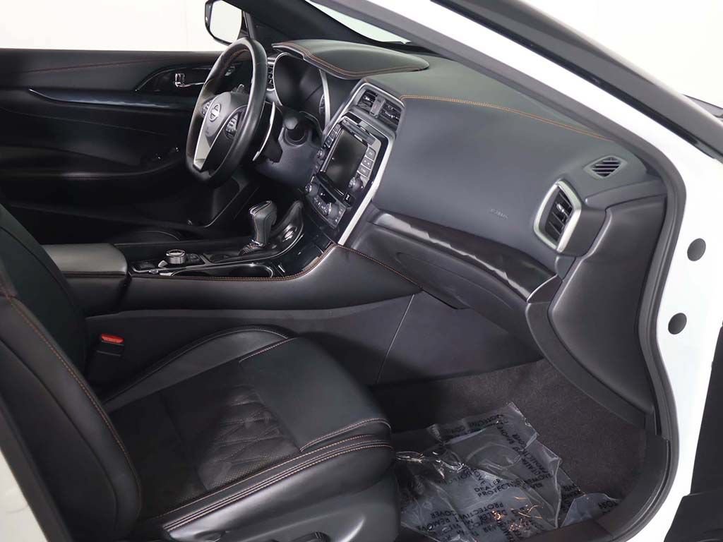 Used 2023 Nissan Maxima SR w/ Sport Mat Group FWD image 28