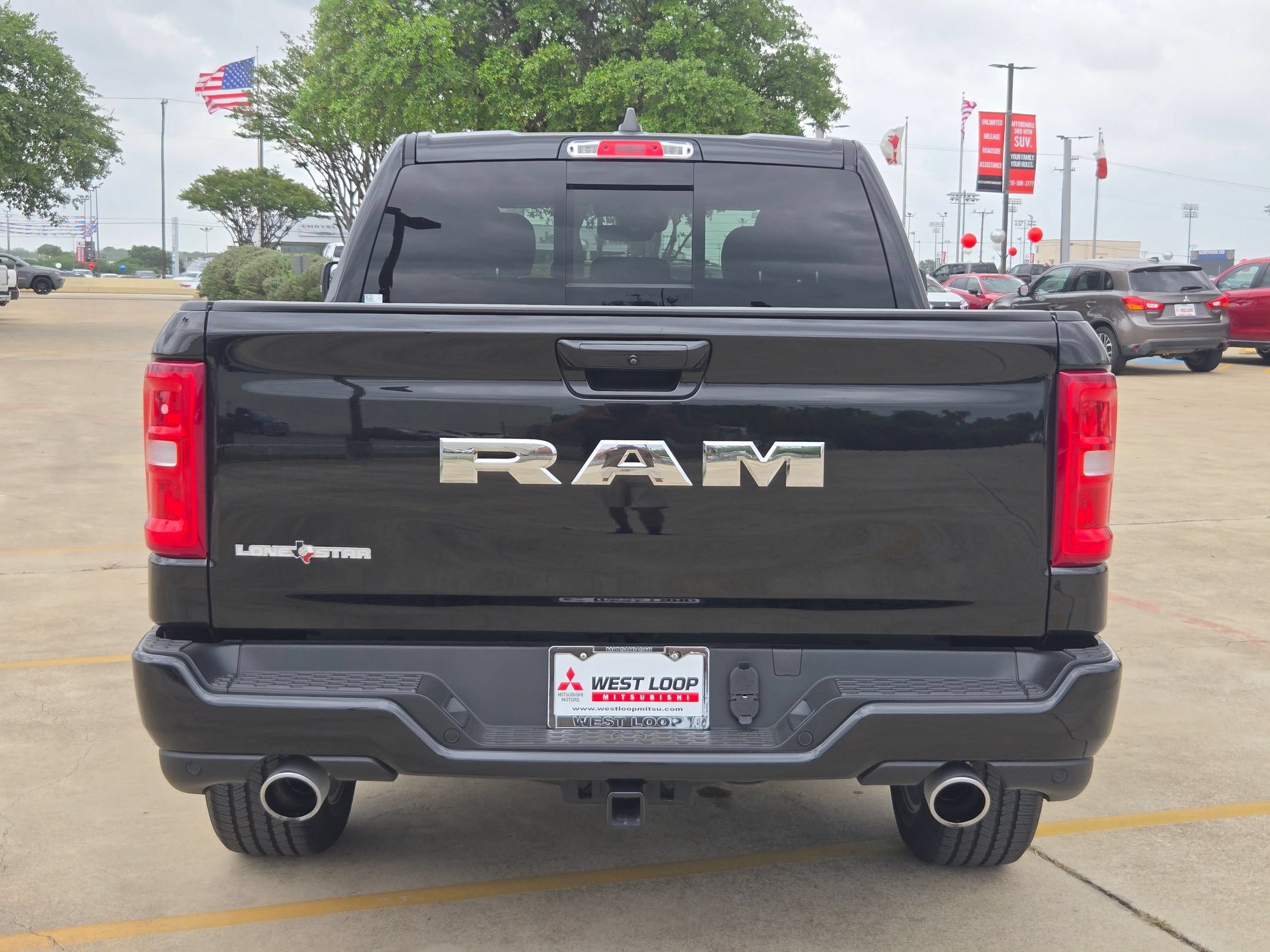 Used 2025 RAM 1500 Lone Star RWD image 4