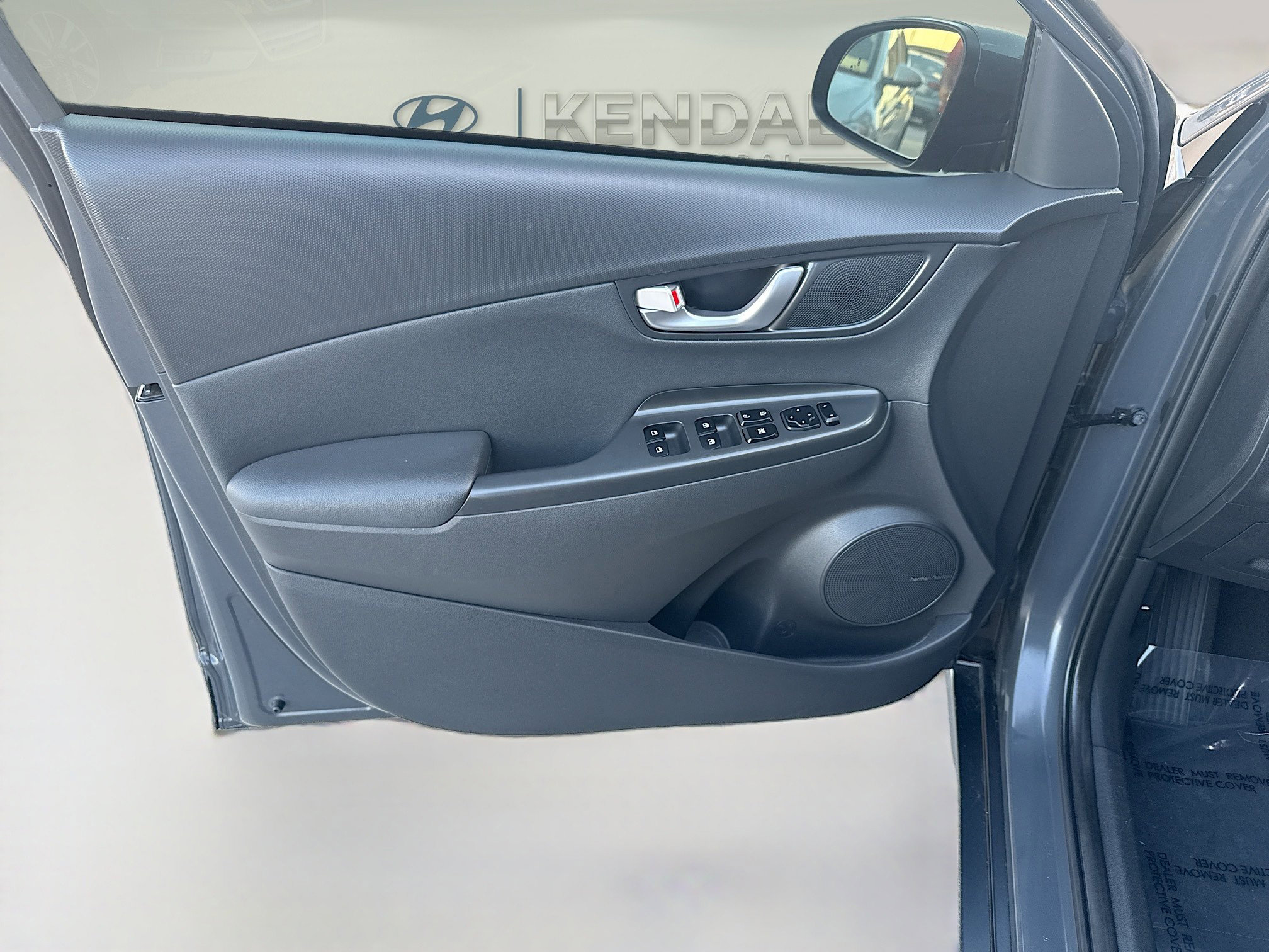 Used 2023 Hyundai Kona Limited w/ Cargo Package AWD/4WD image 17