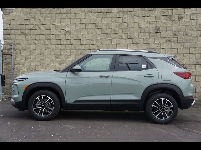 New 2026 Chevrolet TrailBlazer LT image 2