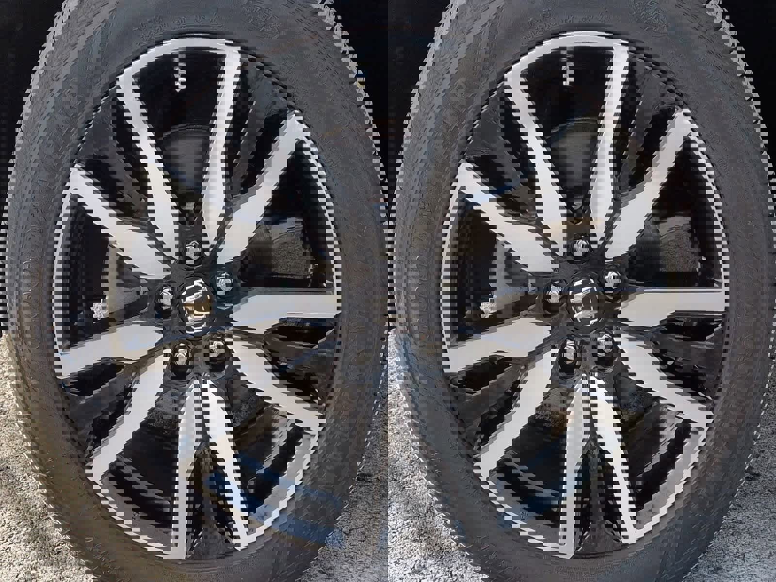 Used 2020 Honda Pilot Touring image 14