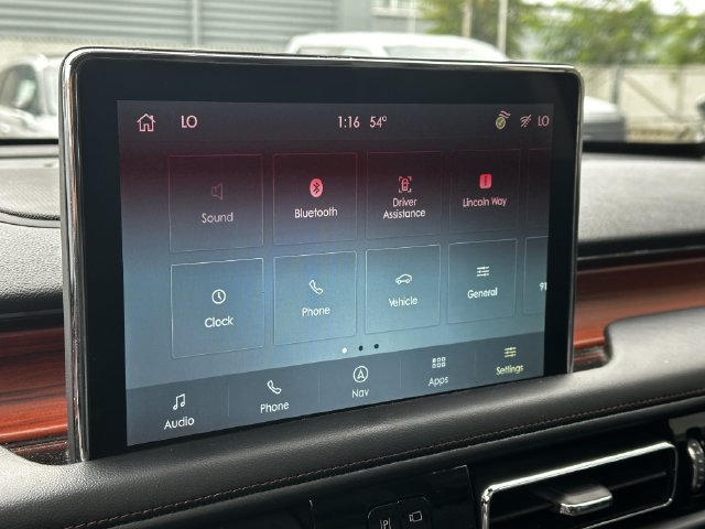 Certified 2023 Lincoln Aviator Reserve w/ Elements Package Plus AWD/4WD image 21