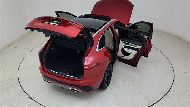 Used 2025 Jaguar F-PACE R-Dynamic S image 85