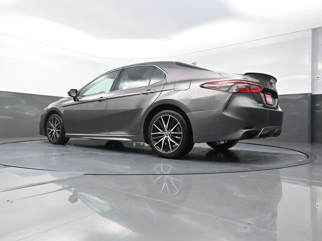 Used 2024 Toyota Camry SE FWD image 37