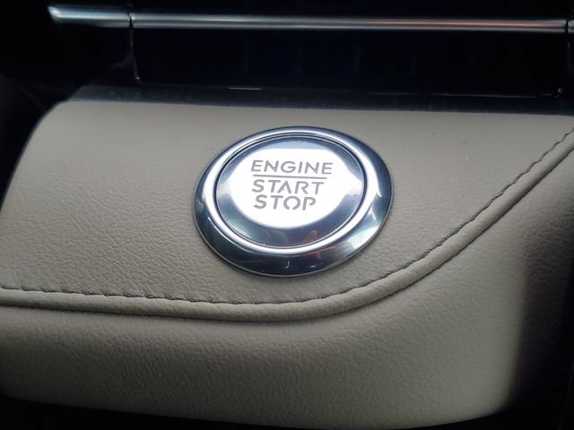 Certified 2024 Lincoln Nautilus Premier AWD/4WD image 19
